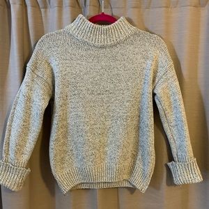 Grey sweater low turtle neck